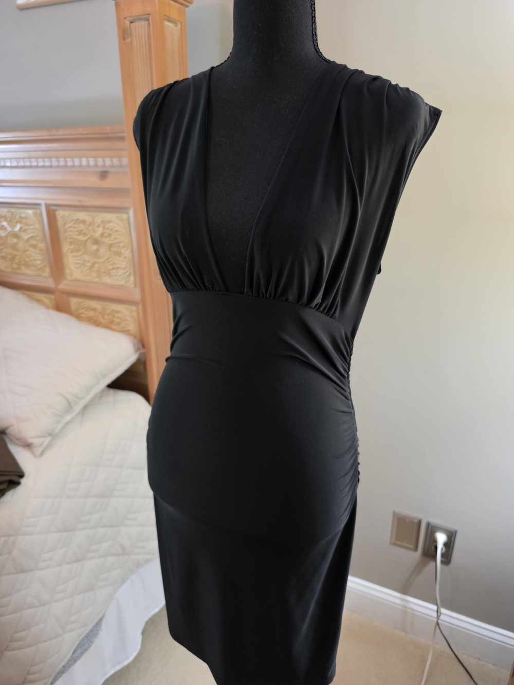 Black Sleeveless V-Neck Maternity Dress
